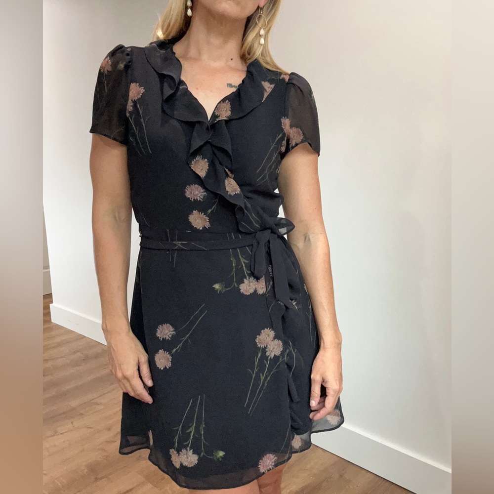 Madewell Georgette Ruffle-Wrap Mini Dress in Aster Portrait - Black - Size Small